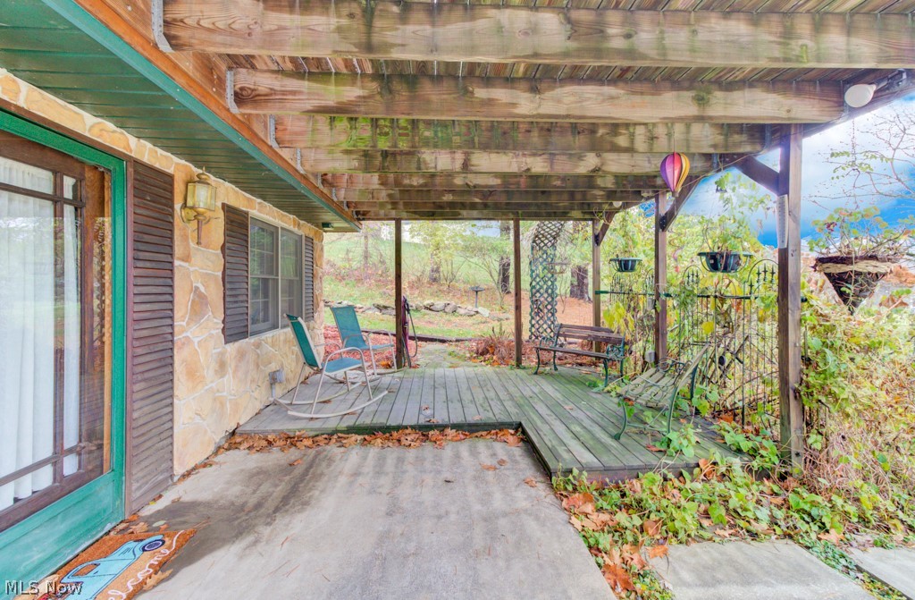 7 Choctaw Trail Malvern OH 44644