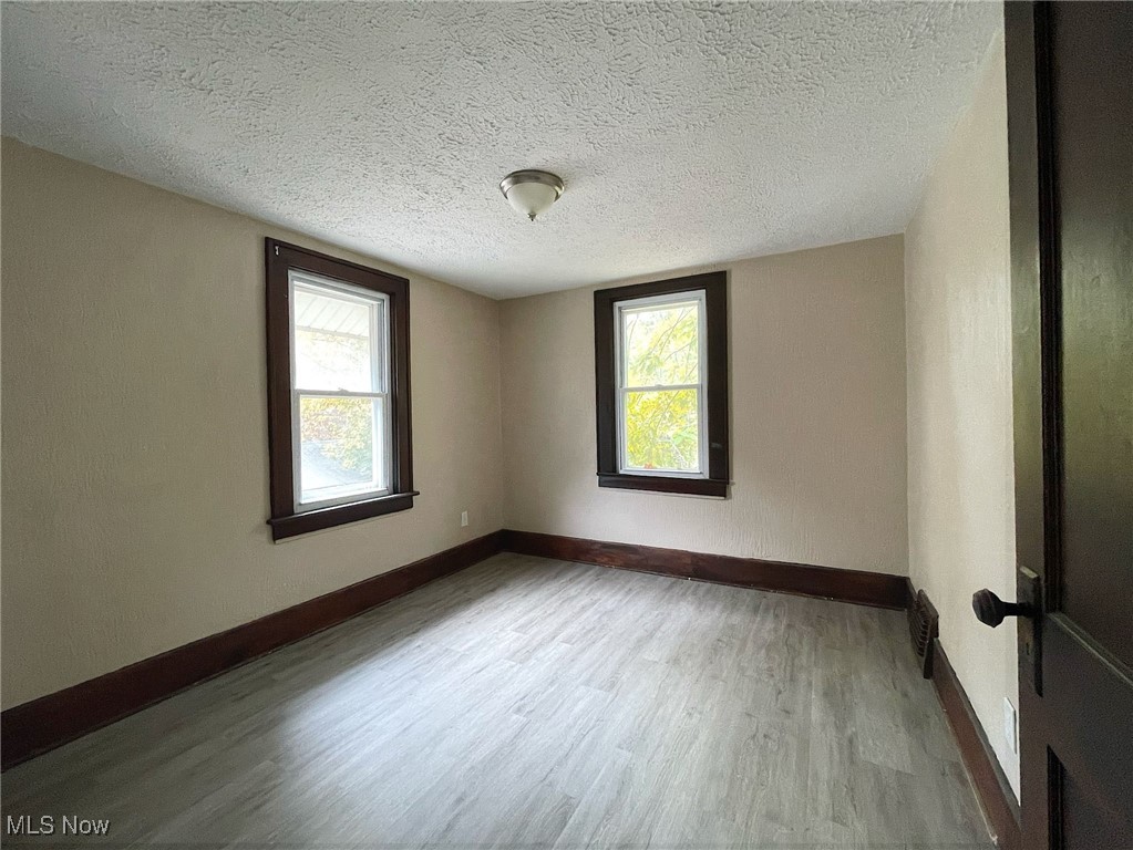 147 Brighton Drive Akron OH 44301