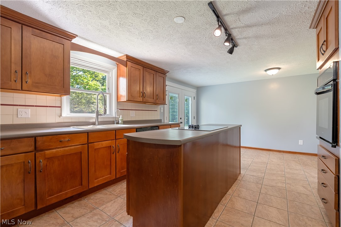 7946 Parkford Street NW Massillon OH 44646