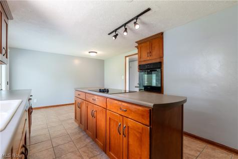 7946 Parkford Street NW Massillon OH 44646