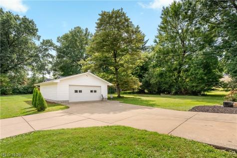 7946 Parkford Street NW Massillon OH 44646