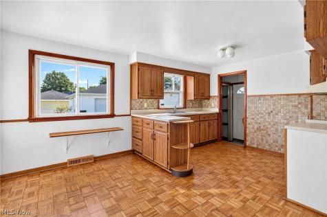 1815 W 28th Street Lorain OH 44052