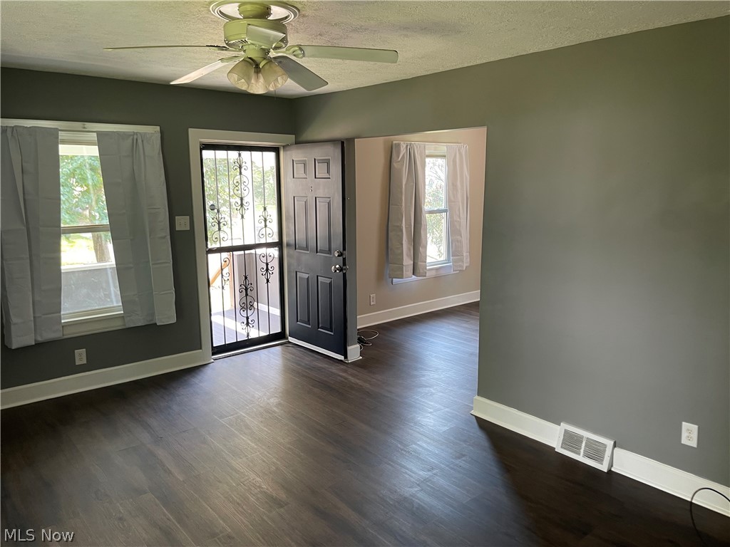 1254 Wilbur Avenue Akron OH 44301