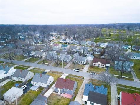 380 E 232nd Street Euclid OH 44123