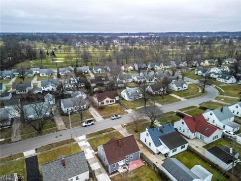 380 E 232nd Street Euclid OH 44123