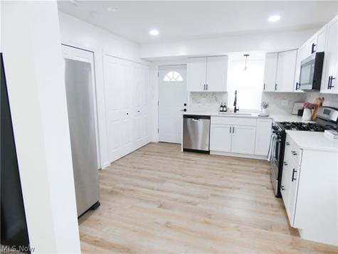 380 E 232nd Street Euclid OH 44123