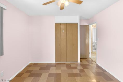 4307 W 146th Street Cleveland OH 44135