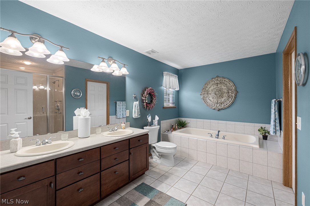 3669 Sharon Copley Medina OH 44256