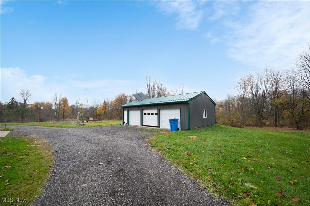 10961 Madison Road Montville OH 44064