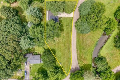 145 Brookdell Drive NW North Canton OH 44720