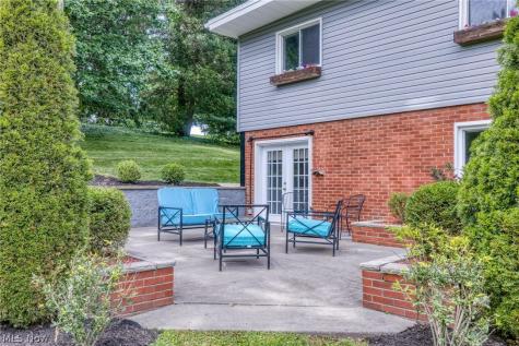 145 Brookdell Drive NW North Canton OH 44720