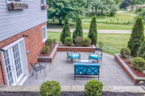 145 Brookdell Drive NW North Canton OH 44720