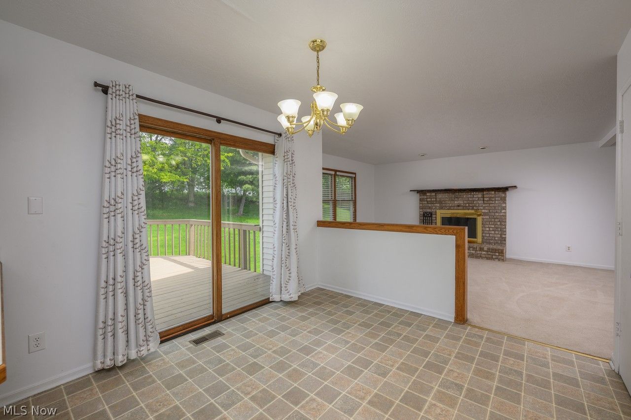 1597 Briarwood Way Uniontown OH 44685