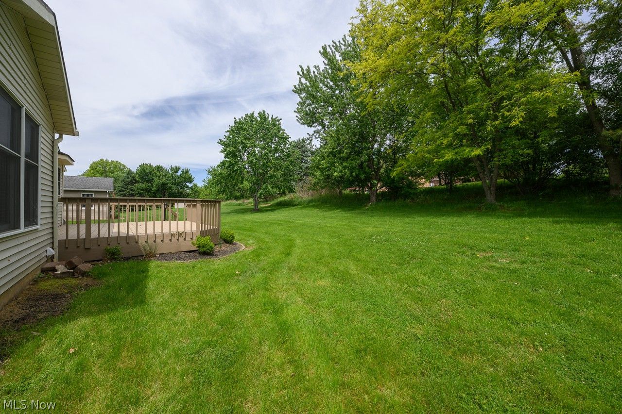 1597 Briarwood Way Uniontown OH 44685