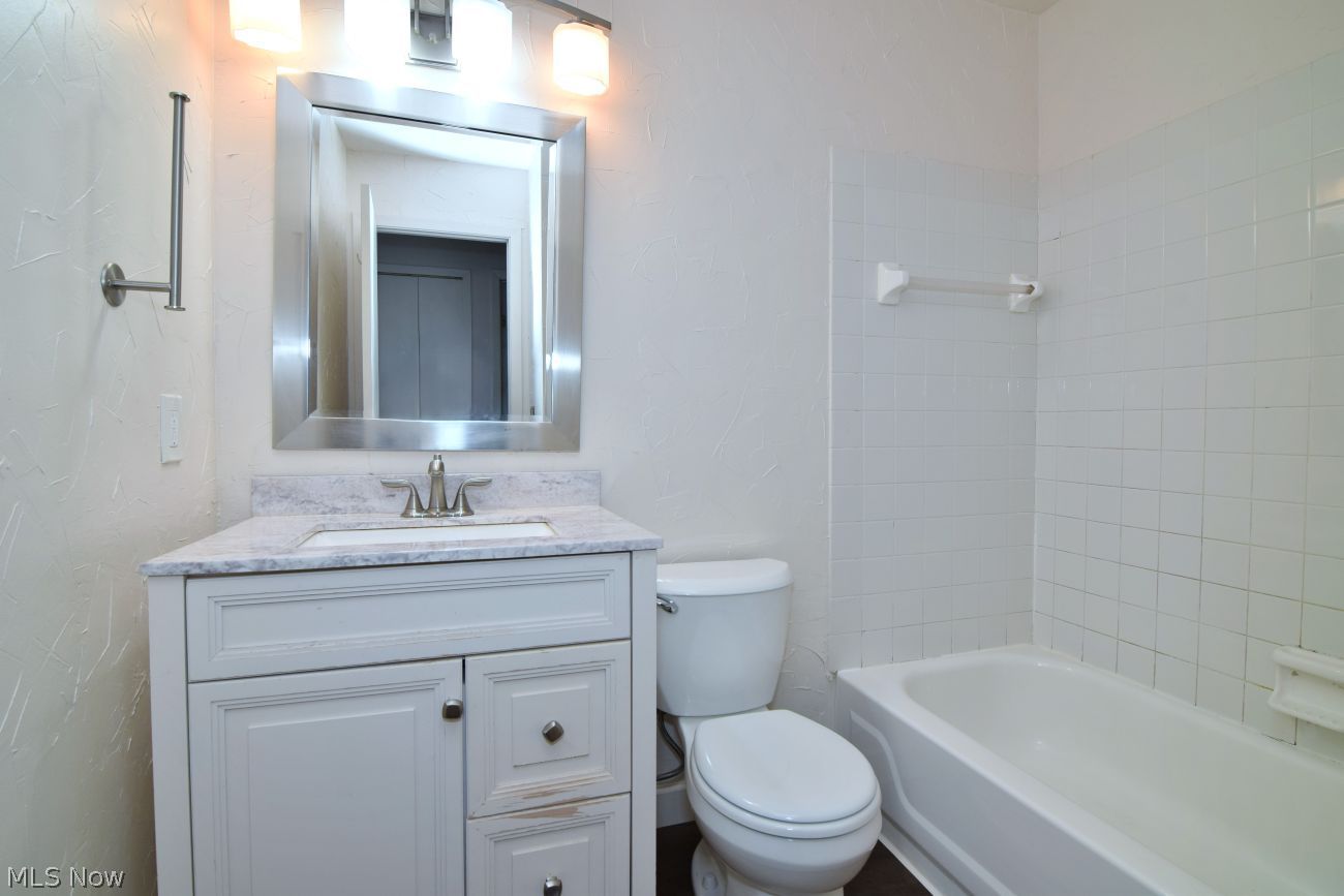 31900 Arthur Road Solon OH 44139
