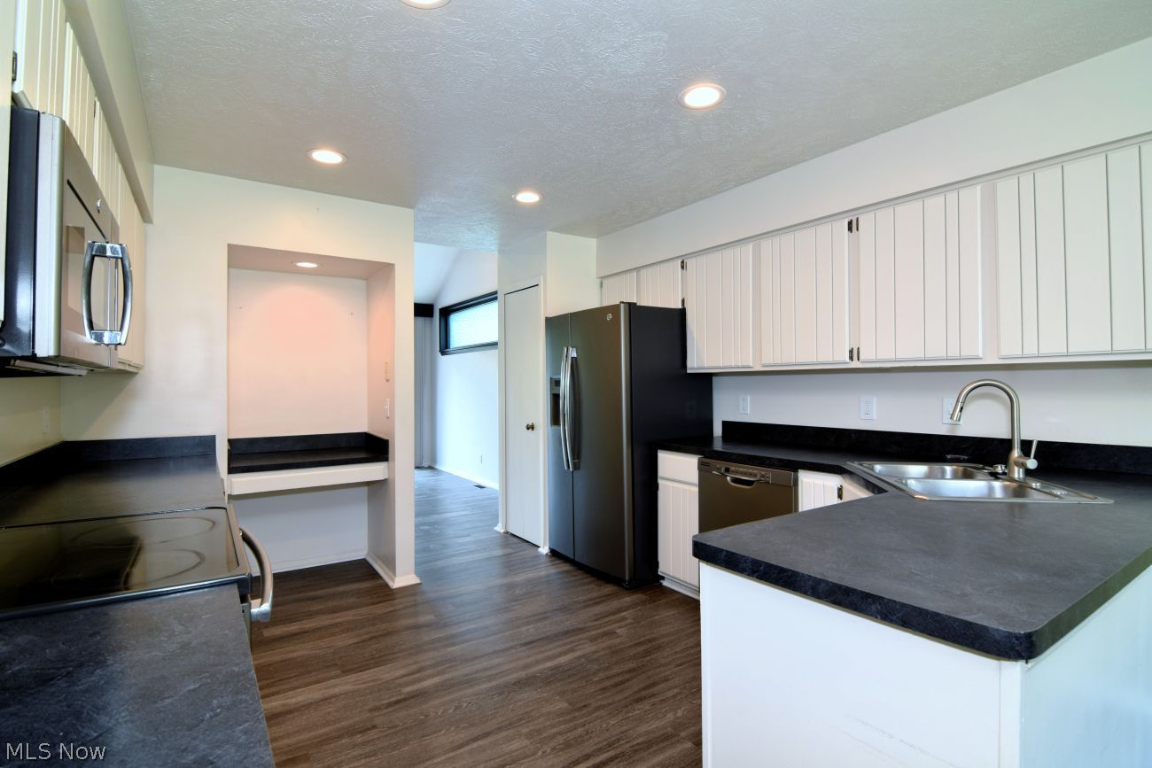 31900 Arthur Road Solon OH 44139