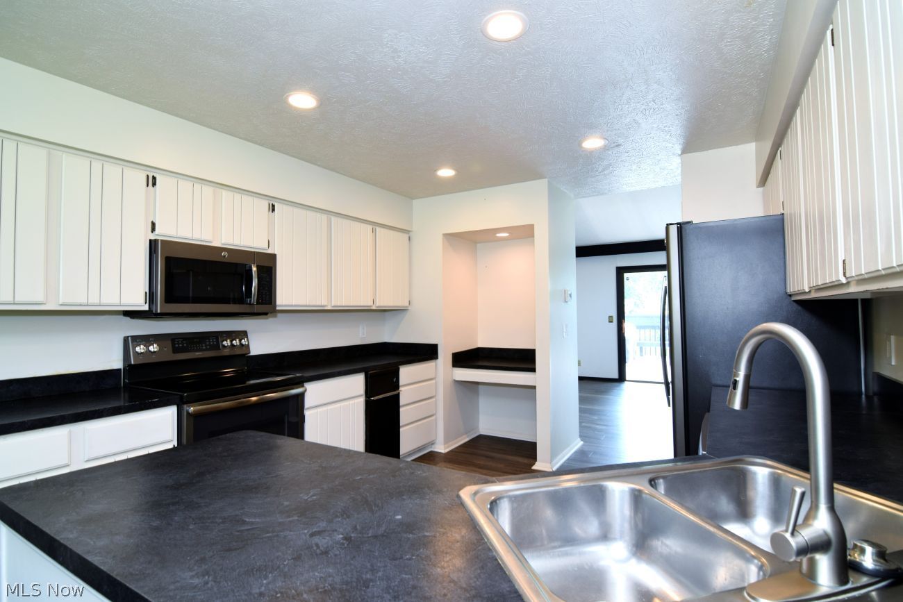 31900 Arthur Road Solon OH 44139