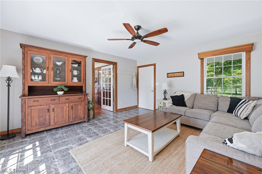 16139 S Range Road Beloit OH 44609