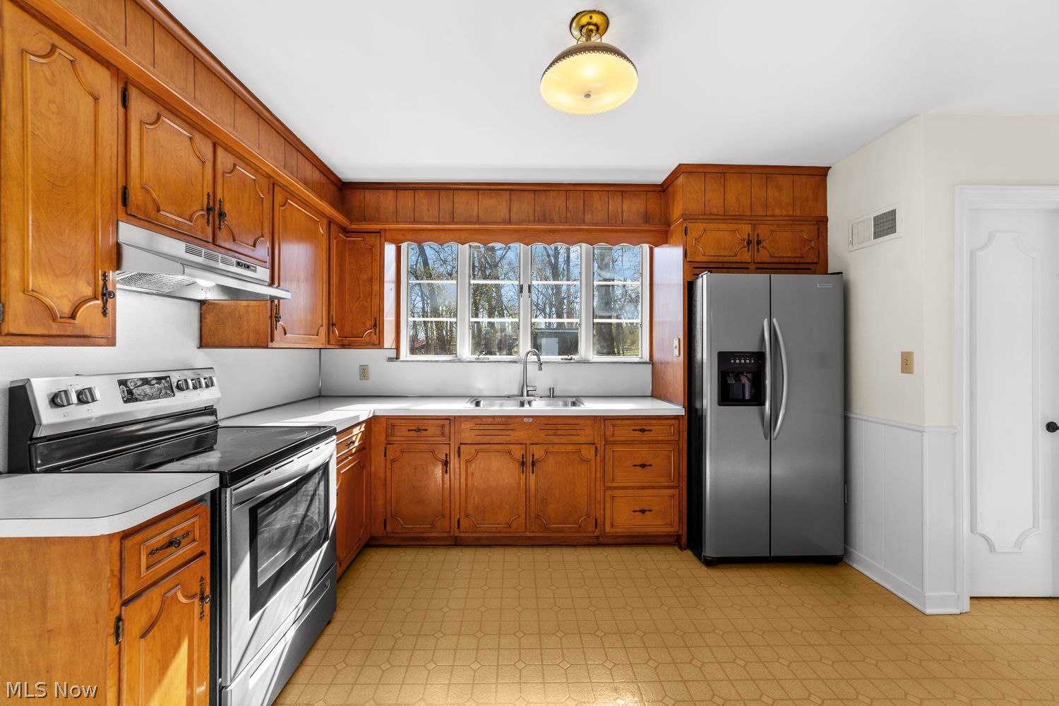 151 Woodhill Drive Amherst OH 44001