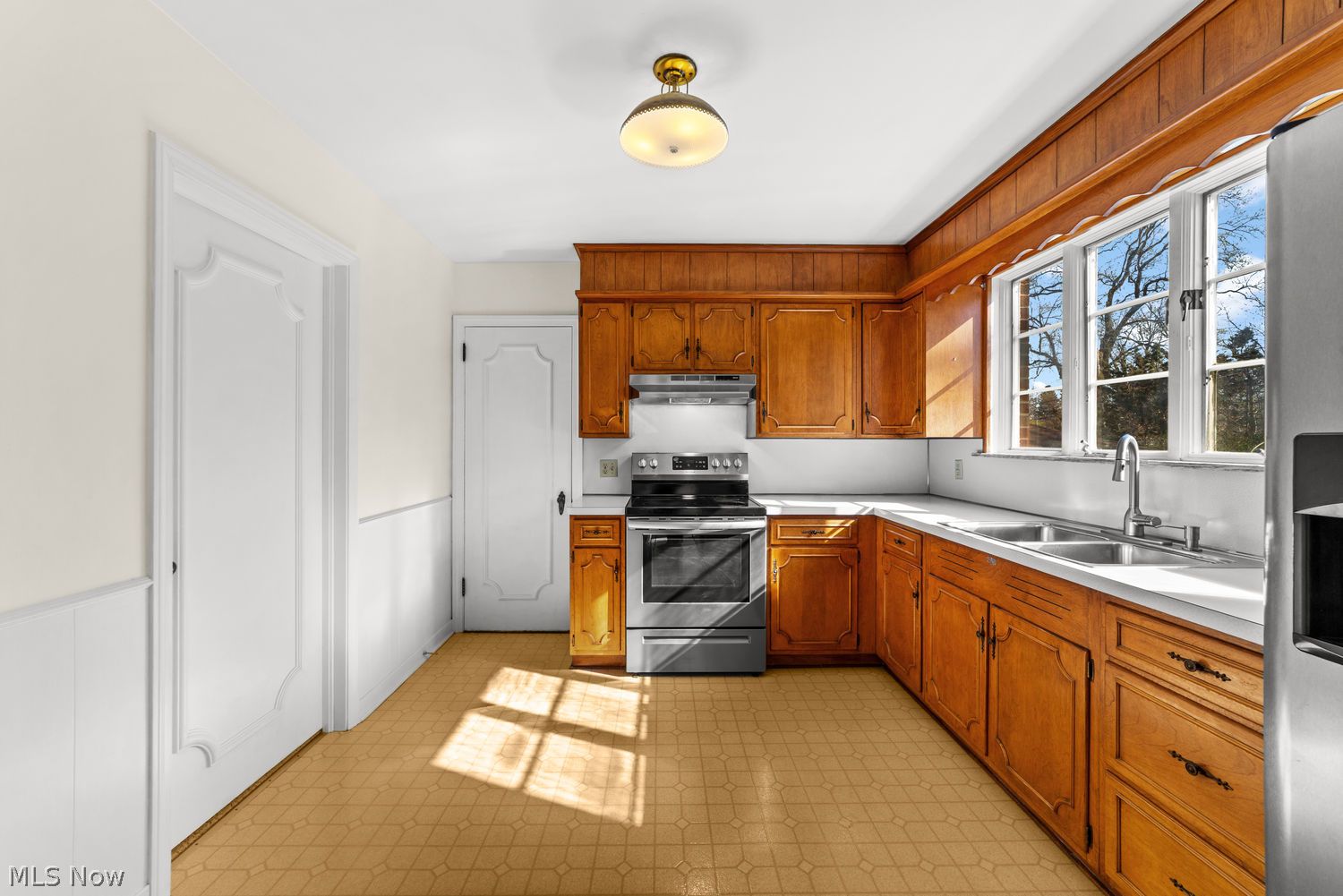 151 Woodhill Drive Amherst OH 44001