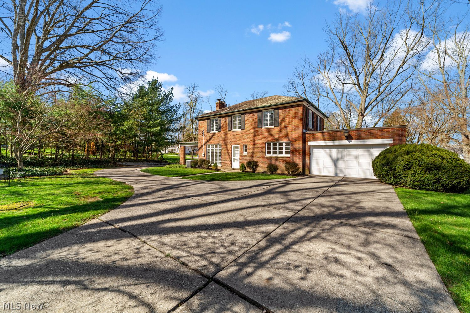 151 Woodhill Drive Amherst OH 44001