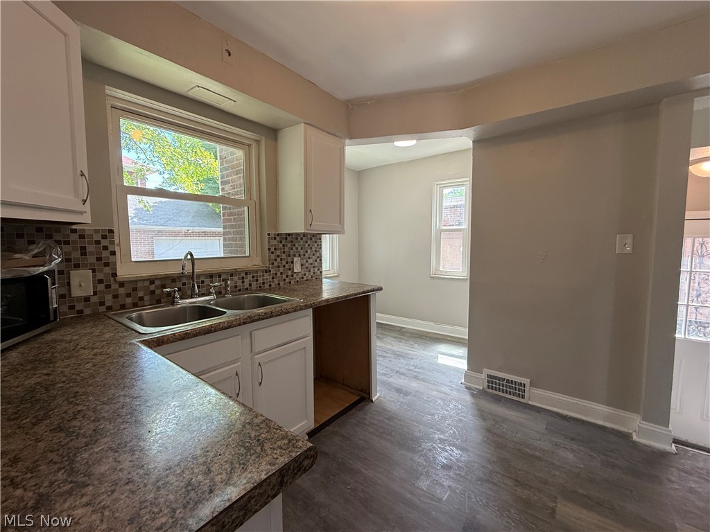 2257 N Taylor Road Cleveland Heights OH 44112