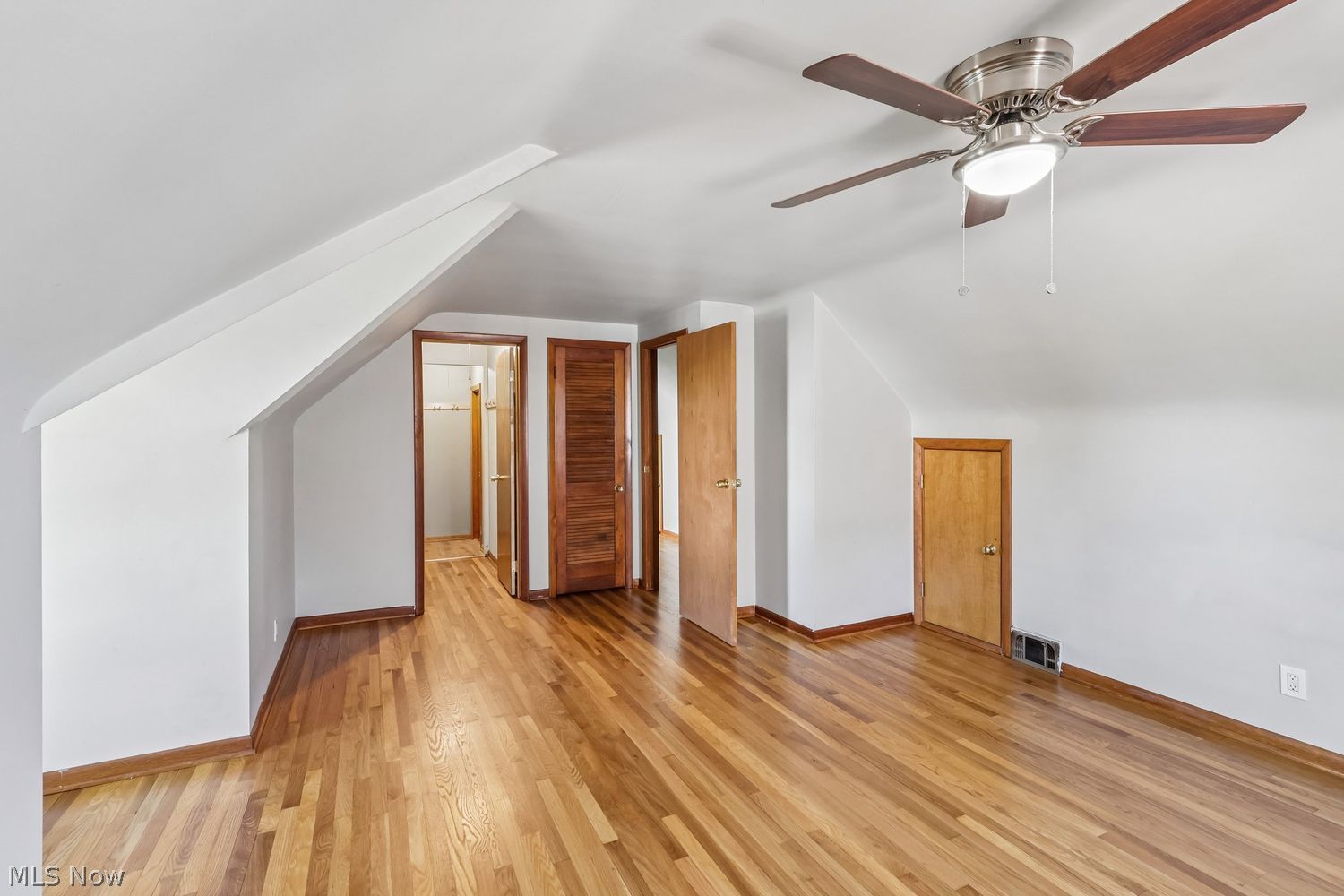4164 W 160th Street Cleveland OH 44135