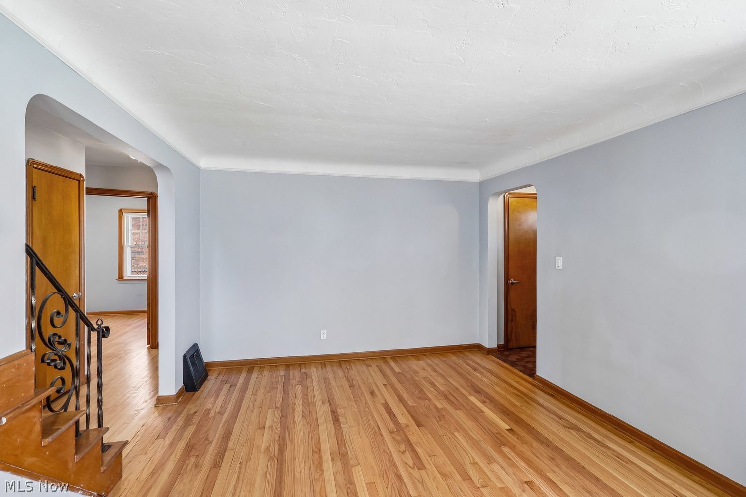 4164 W 160th Street Cleveland OH 44135