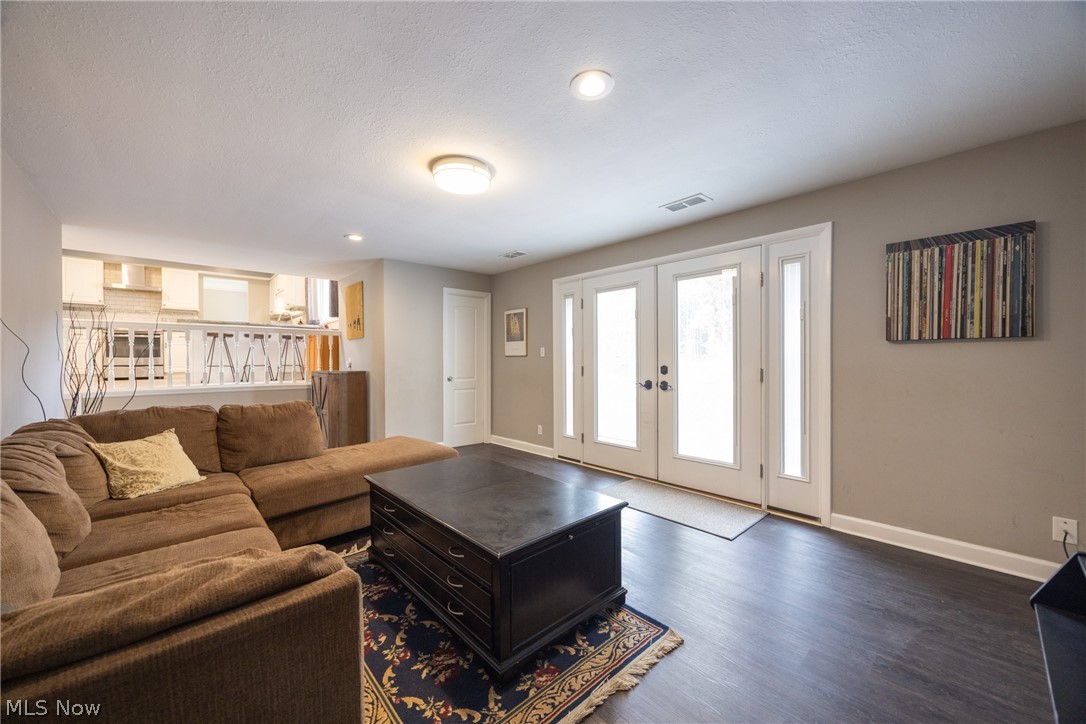 6547 Vallevista Drive Mayfield Heights OH 44124