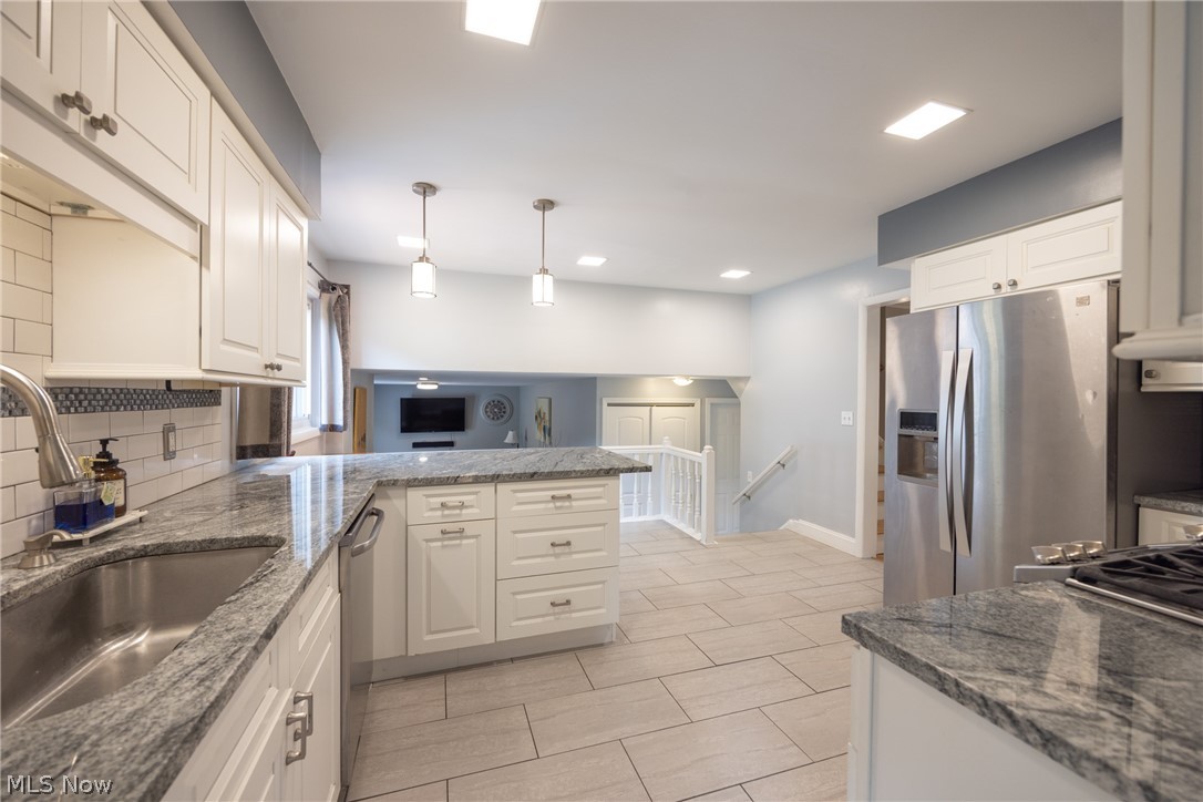 6547 Vallevista Drive Mayfield Heights OH 44124