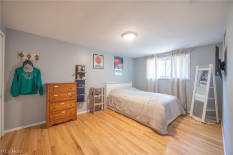 6547 Vallevista Drive Mayfield Heights OH 44124