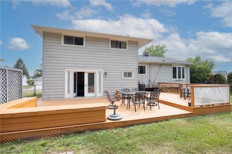 6547 Vallevista Drive Mayfield Heights OH 44124