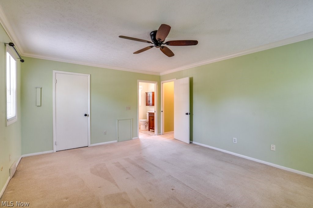 29 Chelmsford Drive Aurora OH 44202