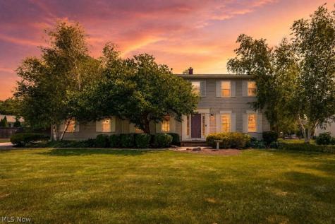 29 Chelmsford Drive Aurora OH 44202