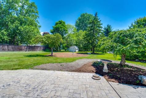 29 Chelmsford Drive Aurora OH 44202