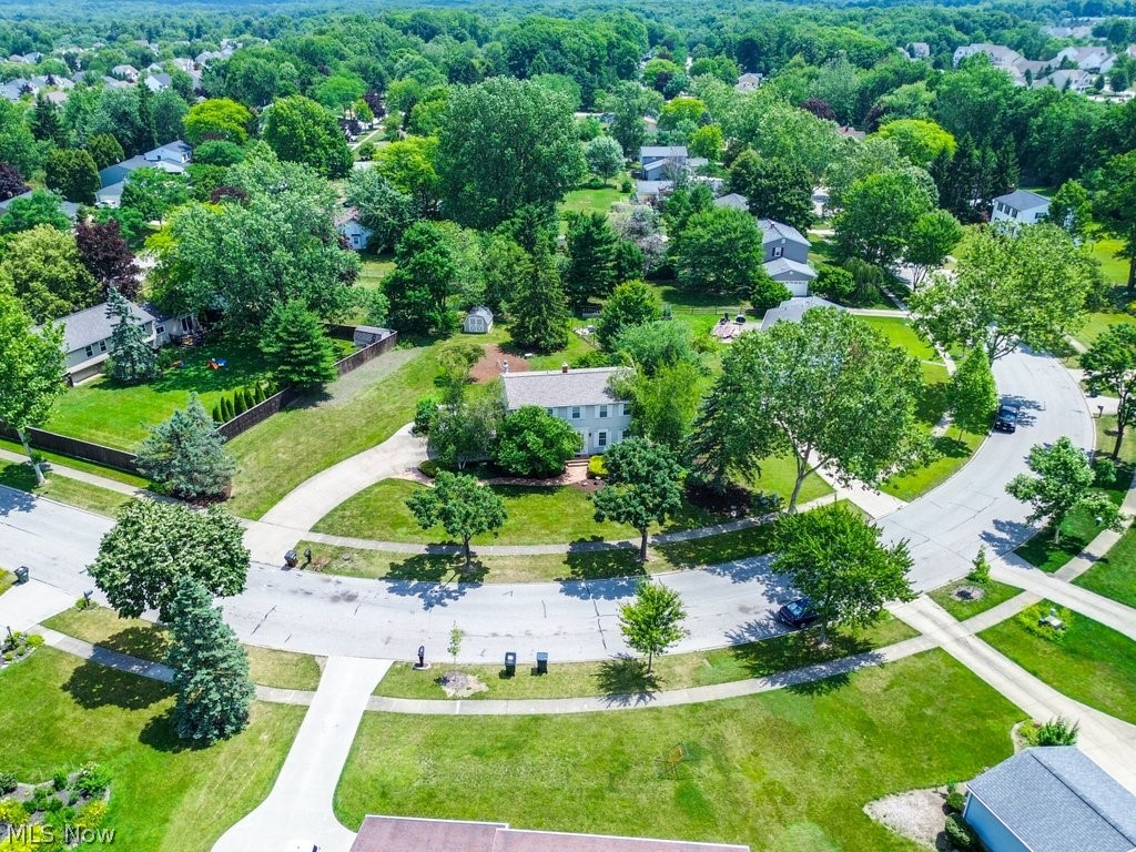 29 Chelmsford Drive Aurora OH 44202