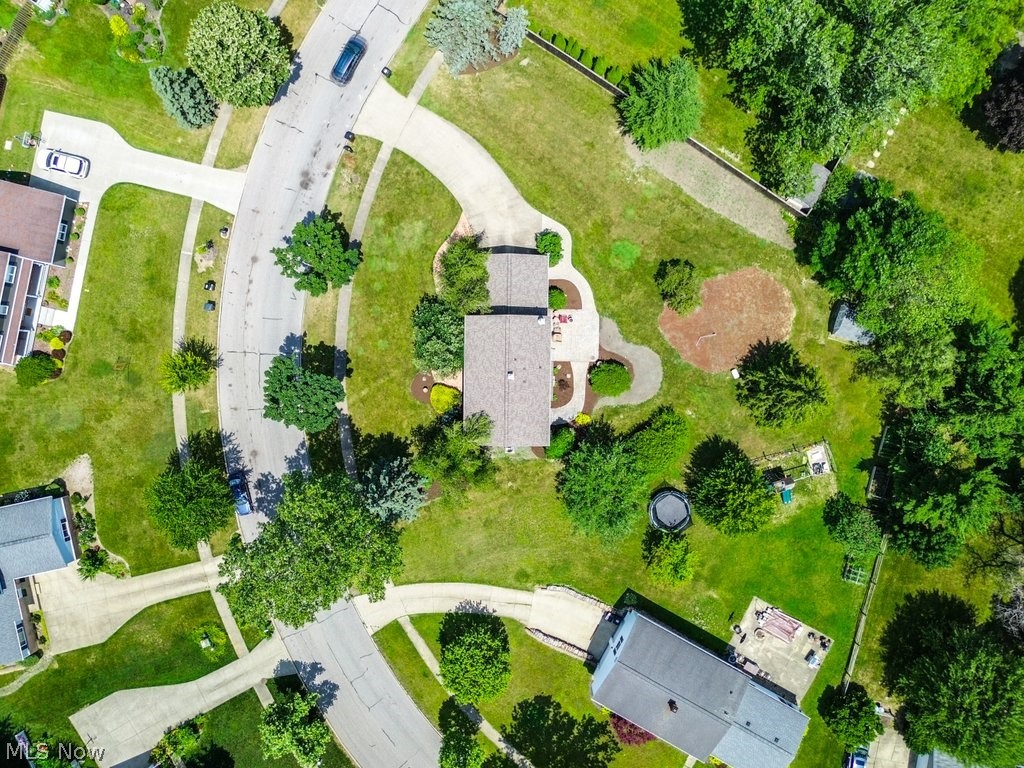 29 Chelmsford Drive Aurora OH 44202