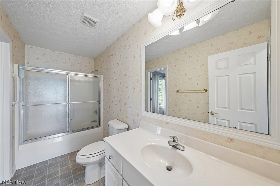 107 Blackberry Drive Hudson OH 44236