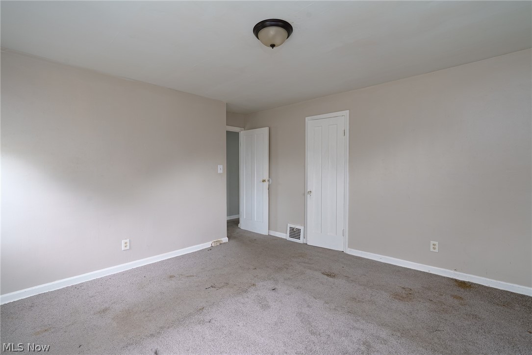 4212 E 147th Street Cleveland OH 44128