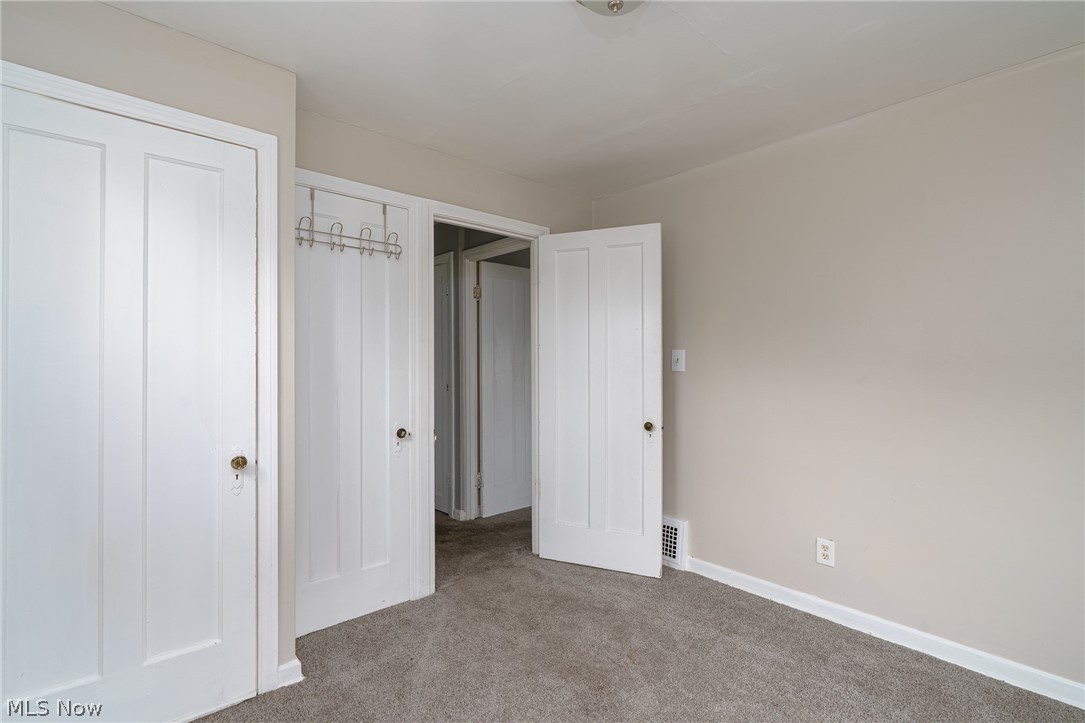 4212 E 147th Street Cleveland OH 44128