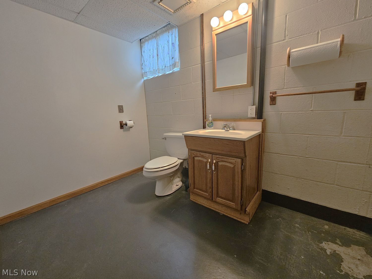 5671 Cleveland Road Wooster OH 44691