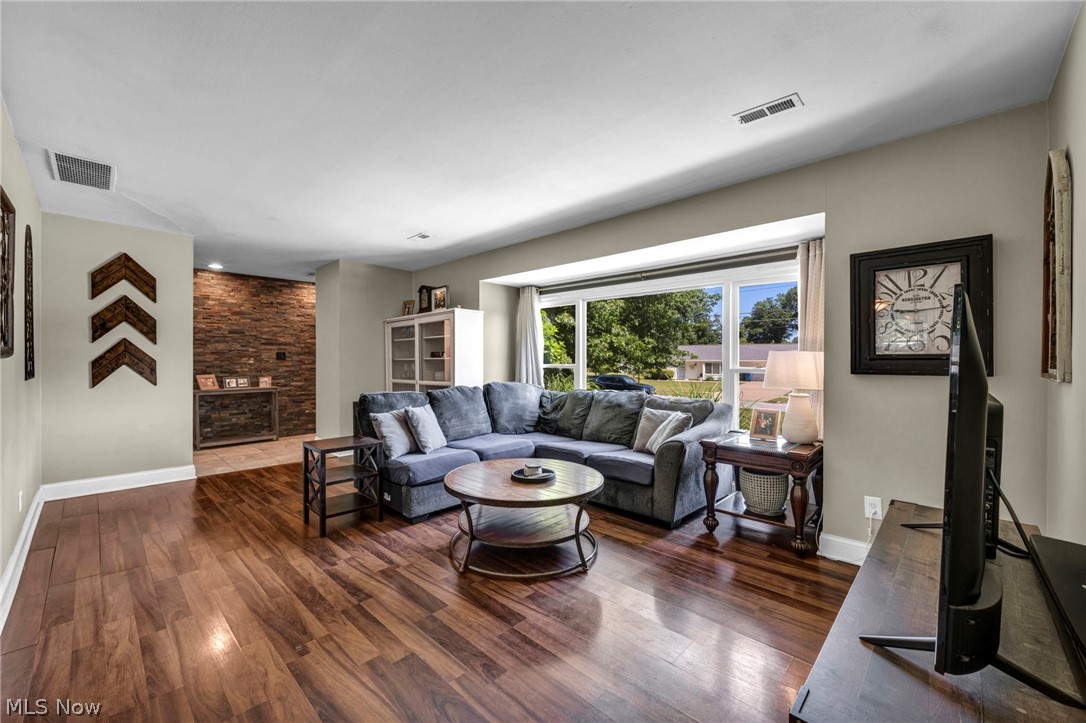 23111 Lincolnshire Drive Bay Village OH 44140