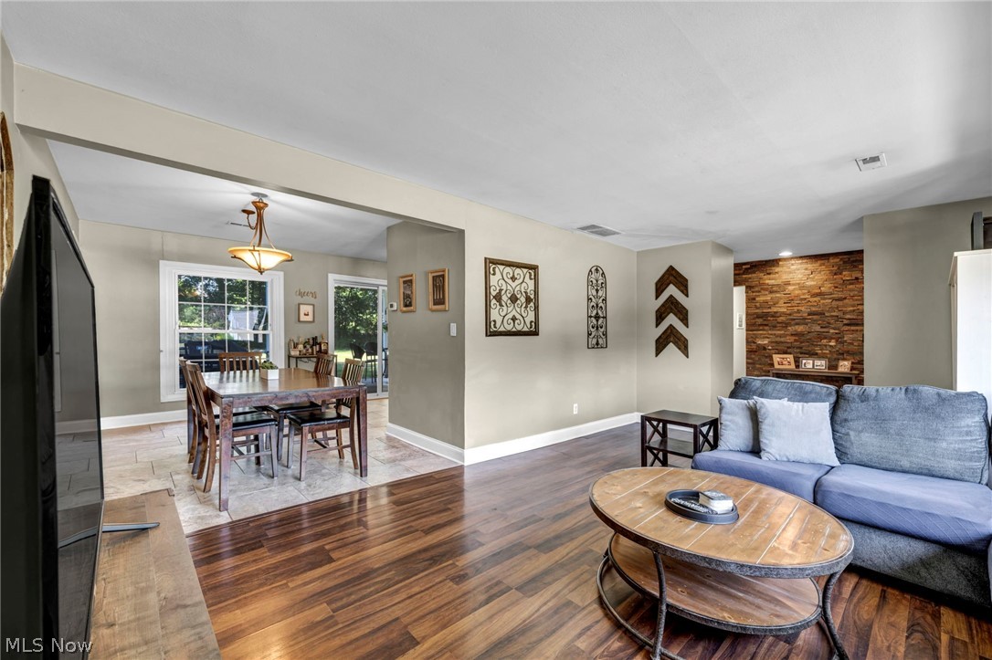 23111 Lincolnshire Drive Bay Village OH 44140