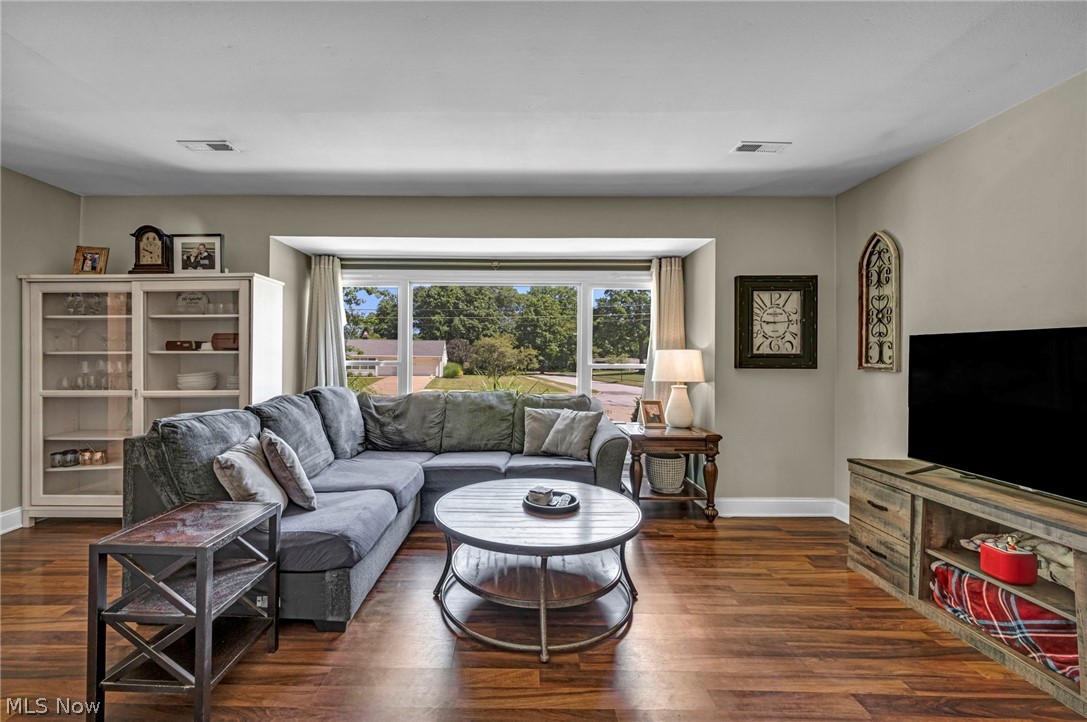 23111 Lincolnshire Drive Bay Village OH 44140