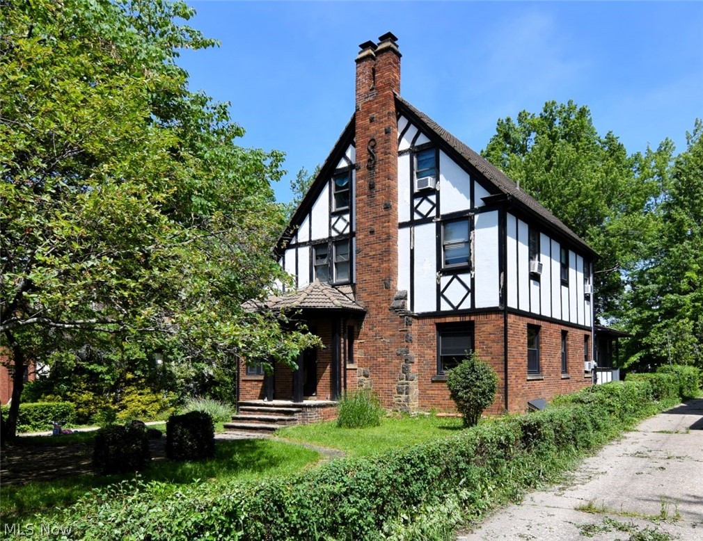 3415 Blanche Avenue Cleveland Heights OH 44118