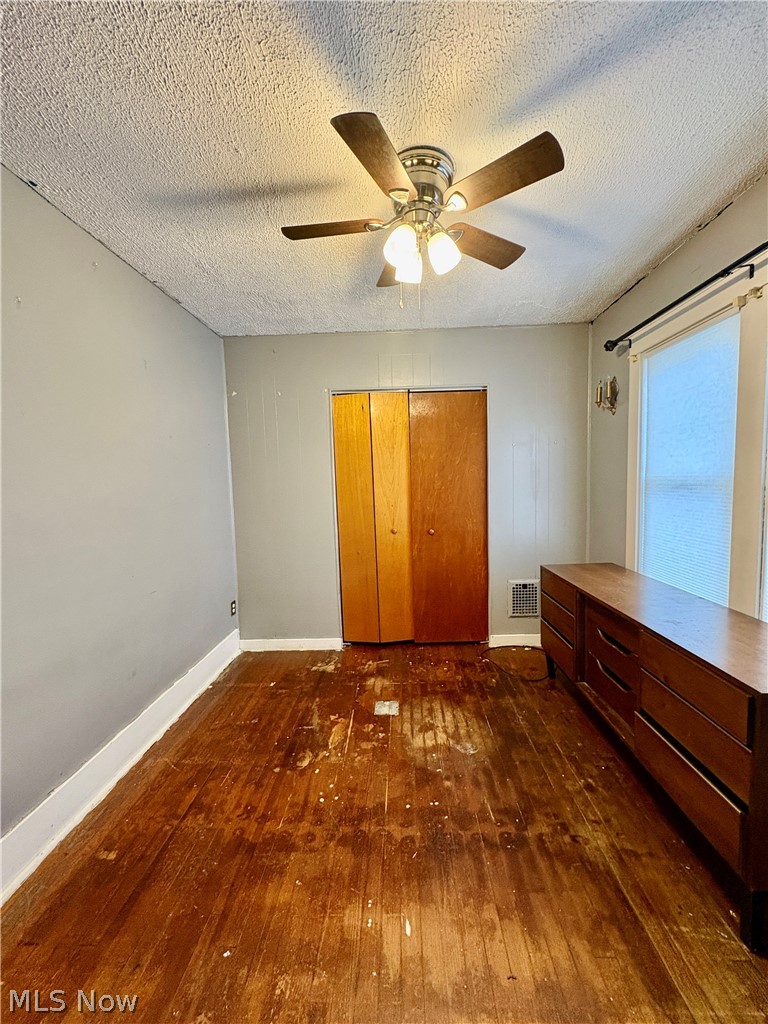 14 Main Street Dillonvale OH 43917