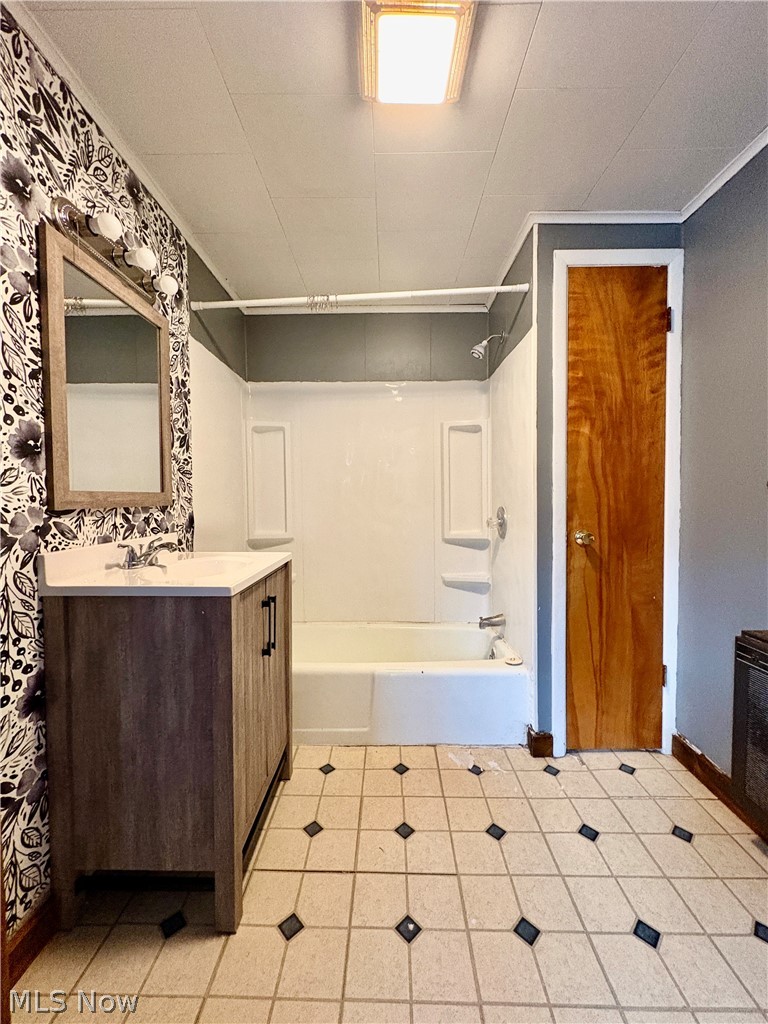 14 Main Street Dillonvale OH 43917