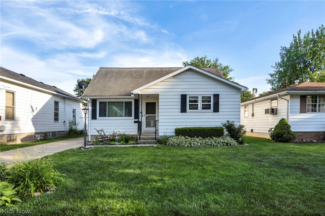 179 Caroline Street Elyria OH 44035