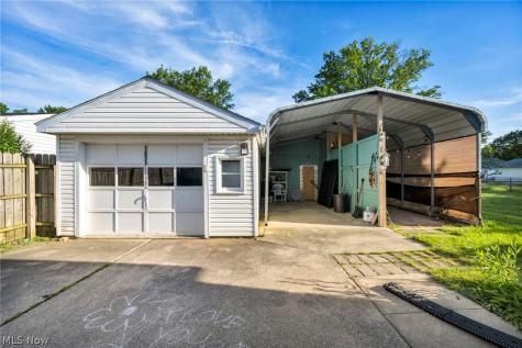 179 Caroline Street Elyria OH 44035
