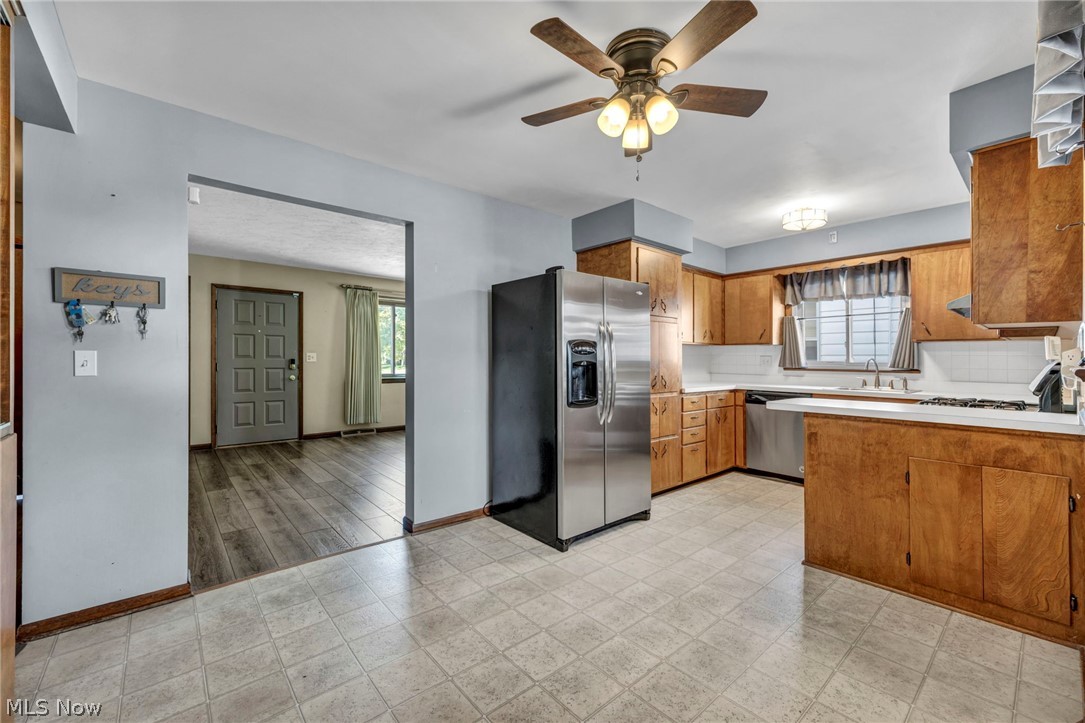 179 Caroline Street Elyria OH 44035